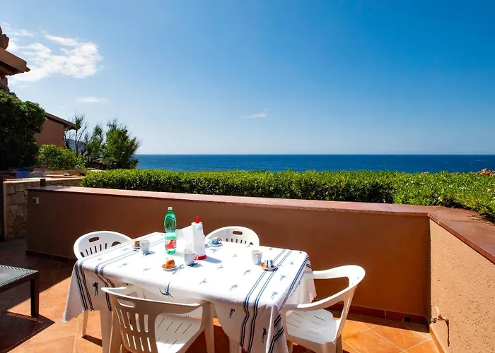 Casa Turchese Intima Sulla Scogliera Vista Mare E Tramonti