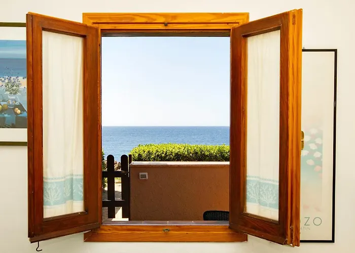 Apartment Casa Turchese Intima Sulla Scogliera Vista Mare E Tramonti *
